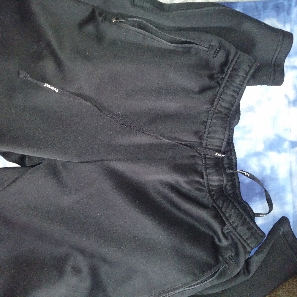Workout pants
